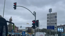 Kocaeli’de korkunç kaza! İki kişi tramvayın altında kaldı