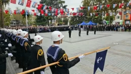 Gölcük’te Cumhuriyet Bayramı coşkusu: Fener alayı ve konser düzenlenecek