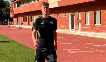 Gölcükspor’dan Fenerbahçe’ye: Genç forvet Eymen Çavdar sarı-lacivertli formayı giydi