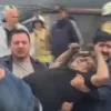 8 katlı binada yangın! Çok sayıda kişi mahsur kaldı