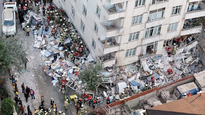 SON DAKİKA! İstanbul’daki göçükten acı haber: 1 kişi hayatını kaybetti
