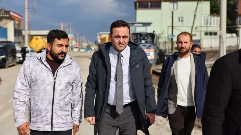 Başiskele’de Karamürsel Caddesi yenileniyor! 7 bin ton asfalt dökülecek