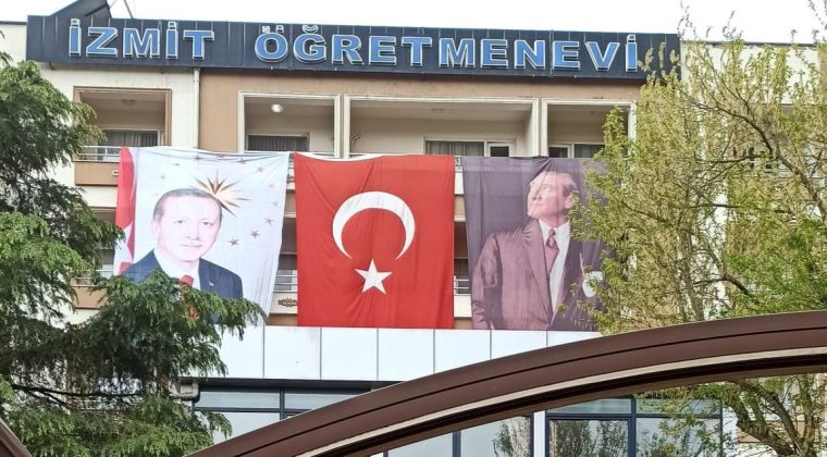 İzmit Öğretmenevi binası kapatılıyor
