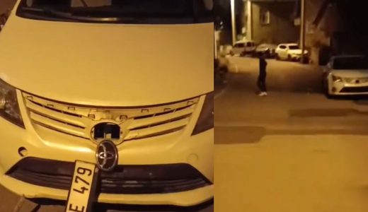 Kocaeli’de gece yarısı otomobile saldırdı: Araçta kırılmadık yer kalmadı!