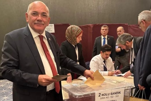 19 yıllık Palandöken dönemi bitti: Kadir Durmuş TESK yönetiminde yerini korudu