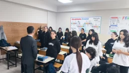 Vali Aktaş haftaya okul denetimiyle başladı! Güvenlik talimatı verdi