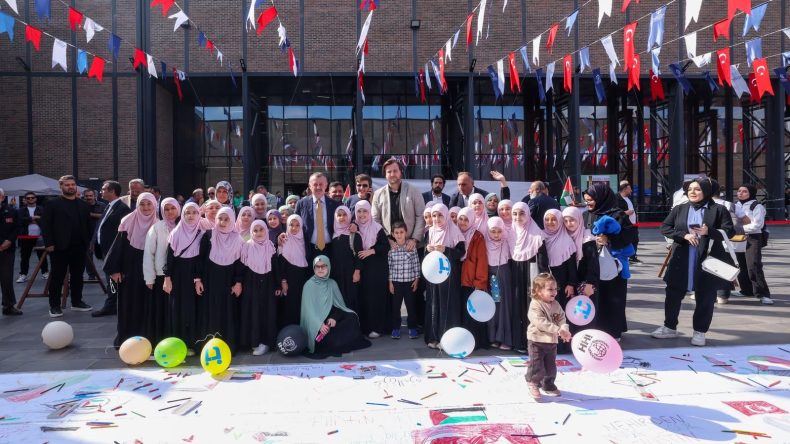 Kocaeli Kitap Fuarı’nda Filistinli çocuklar için anlamlı farkındalık etkinliği